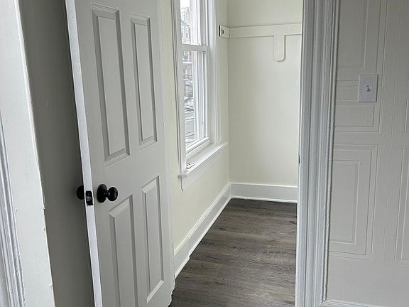 2nd image of 303 S 19th St Floor 2