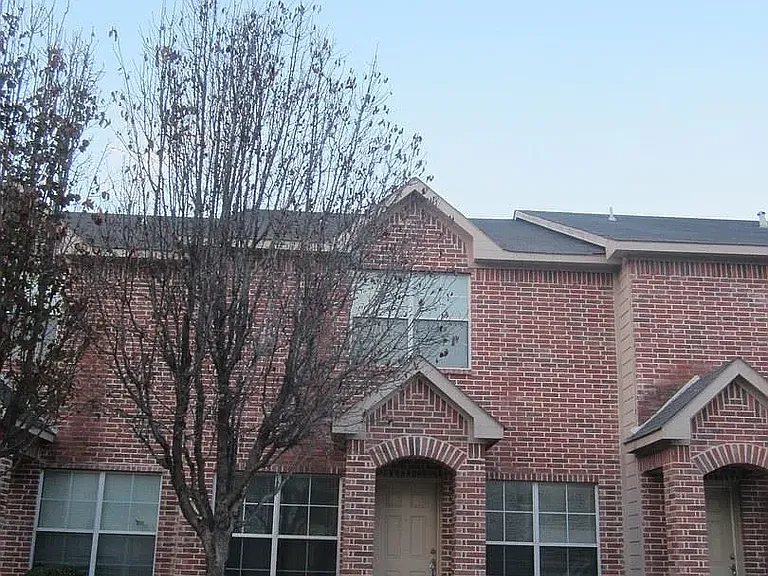 2312 Calendar Ct — Photo 1