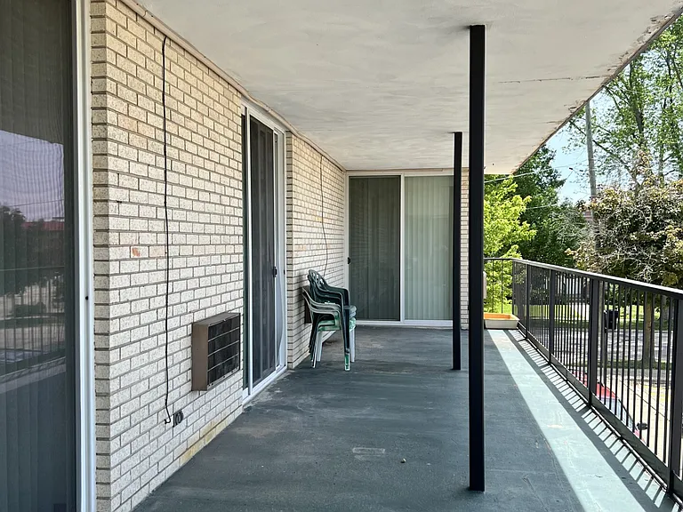 118-126 Oak St — Photo 15