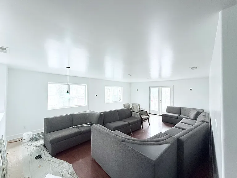 136-40 Donax Ave #136 — Photo 2