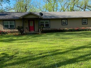 898 Jim Sapp Rd, Claxton, GA 30417