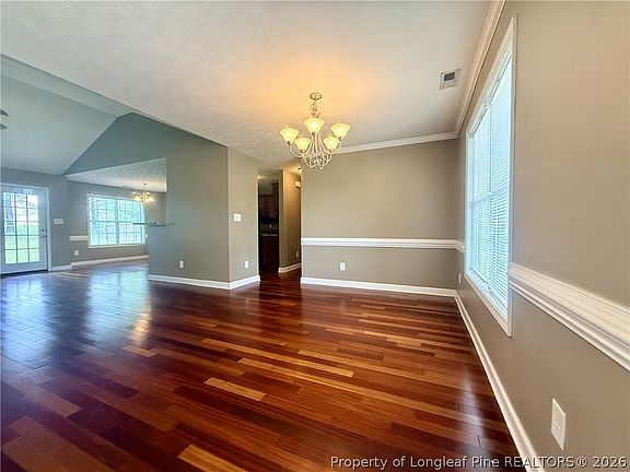 3rd image of 4926 Yorkchester Dr