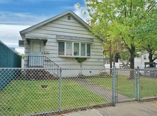 122 David St, Staten Island, NY 10308