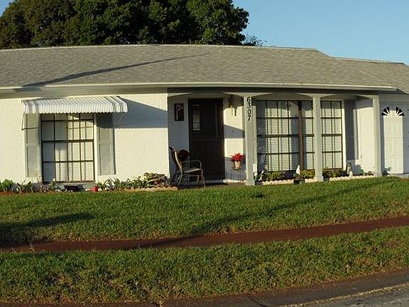 2nd image of 6307 Staunton Dr