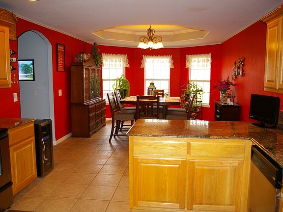 2nd image of 12 Dinton Cir