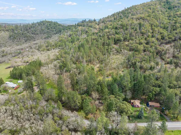 4618 Kane Creek Rd, Central Pt, OR 97502