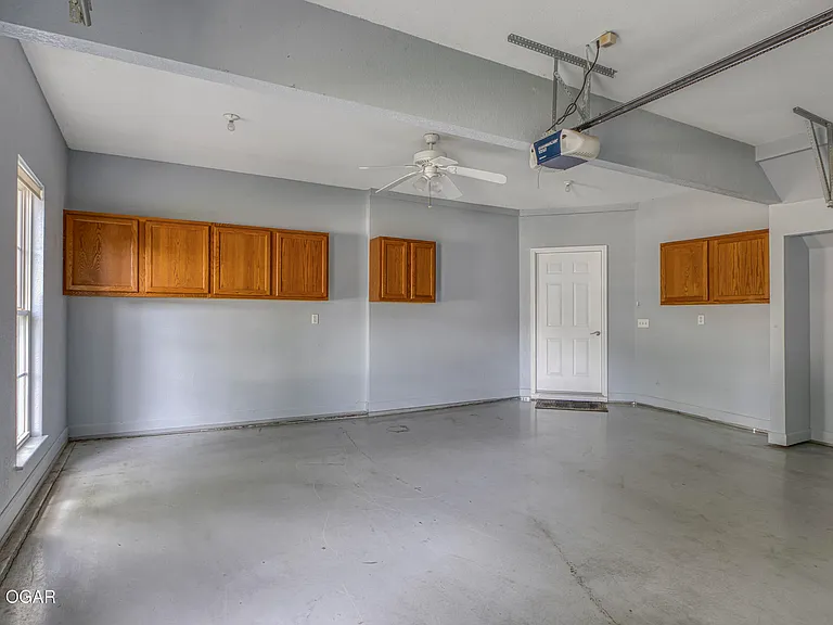 2813 Waters Edge Blvd — Photo 23