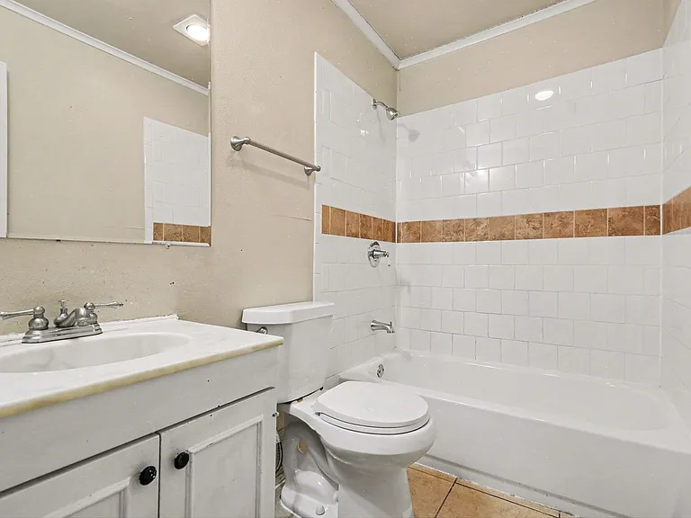 4237 Foliage Dr — Photo 28