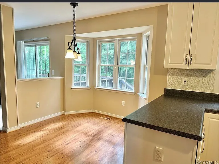 1609 Cedar Grove Ter — Photo 6
