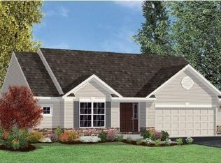 2 Pleasant Rd #FB4, Gordonville, PA 17529