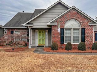 1813 Stetson Ln, Fayetteville, NC 28304