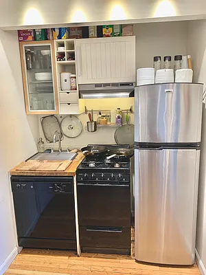 Rented by Highline Residential | media 18