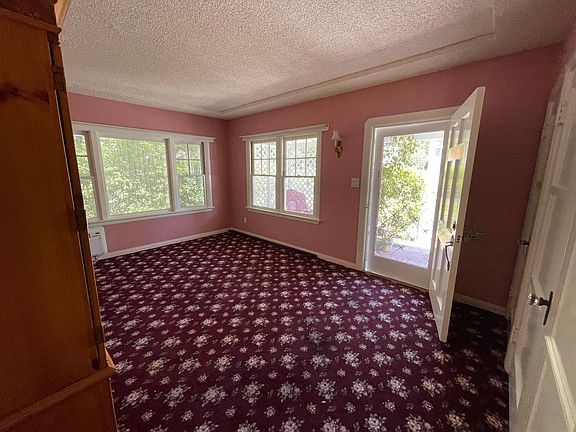 5th image of 510 Court St