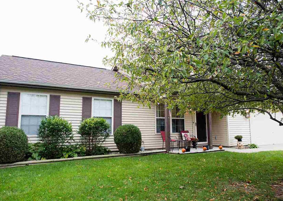 1st image of 117 Harter Dr E