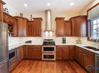 8147 Ash Ridge Ln, Findlay, OH 45840