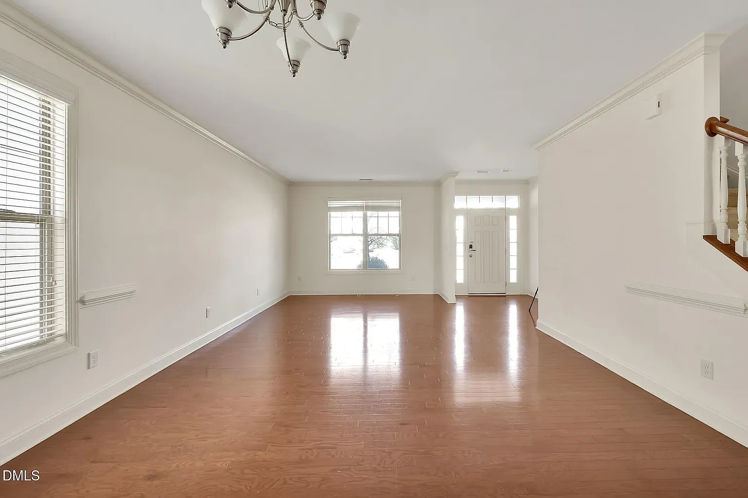 1133 Rosepine Drive — Photo 3