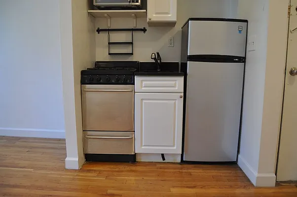 Rented by Sky Management | media 14