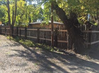 305 Destino Rd, Taos, NM 87571