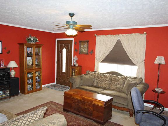 2nd image of 1816 Cromwell Dr