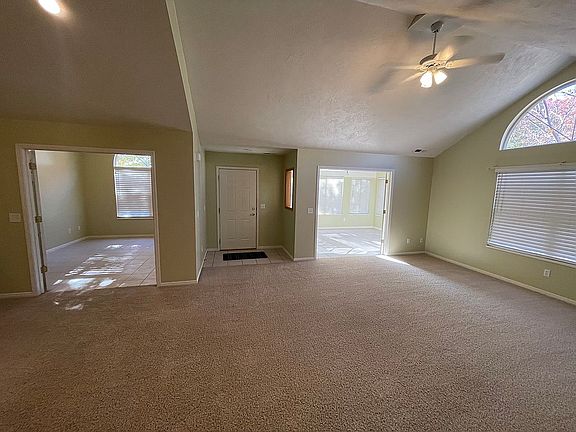 4th image of 2113 W Jordan Villa Dr