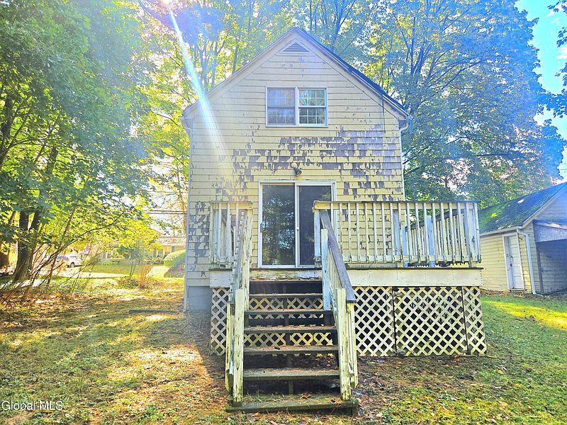 2nd image of 56 Pearl Street