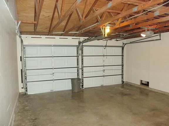 2nd image of 4211 Big Meadows St