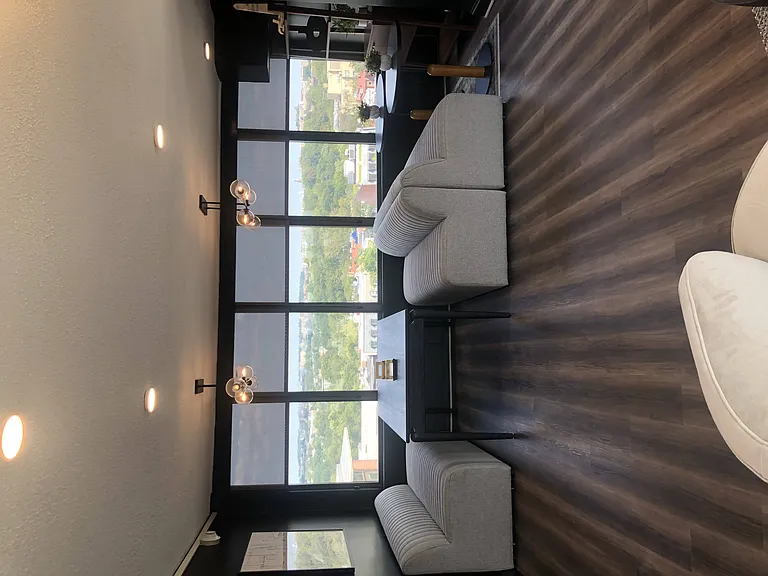Calvert House Apartments — Photo 35