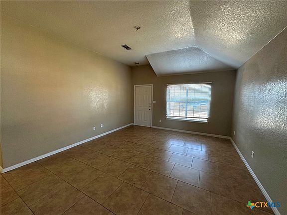 2nd image of 4002 Hitchrock Dr