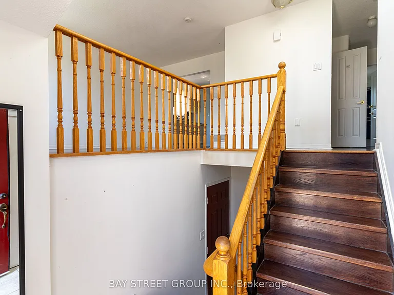 14 Orok Ln — Photo 3