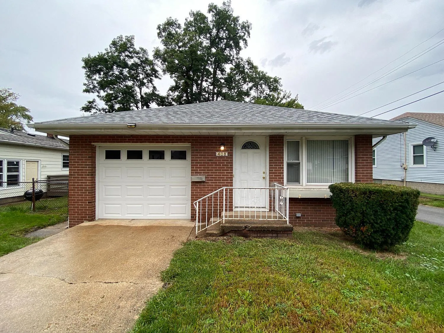 408 Monroe St photo 1