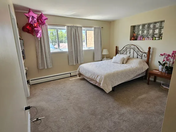 3310 N Harlem Ave APT 207, Chicago, IL 60634