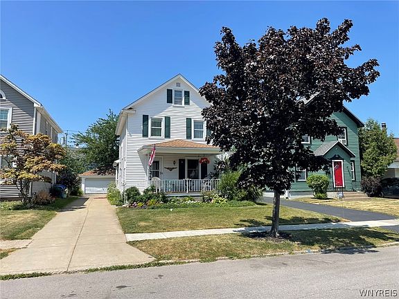 2nd image of 504 Capen Blvd