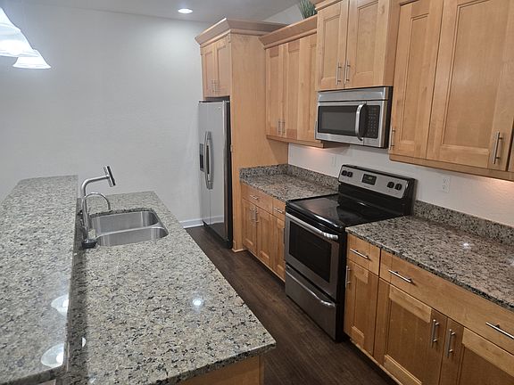 3rd image of 2308 Palmyra St