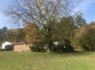 1912 Forest Ave NW, Fort Payne, AL 35967