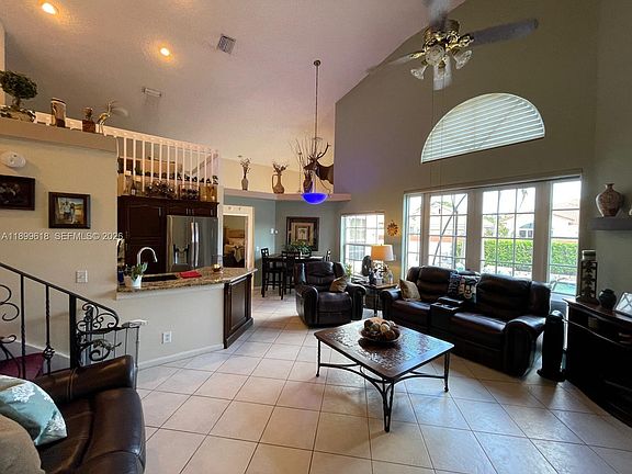 5th image of 6953 Columbia Court
