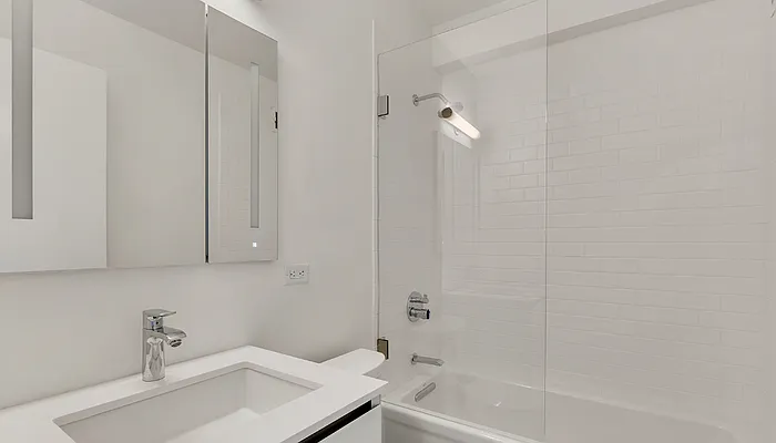 Rented by Compass | media 14