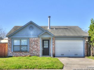 8125 Grand Bnd, San Antonio, TX 78250