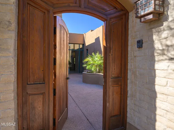 6251 N Via Acacia, Tucson, AZ 85718