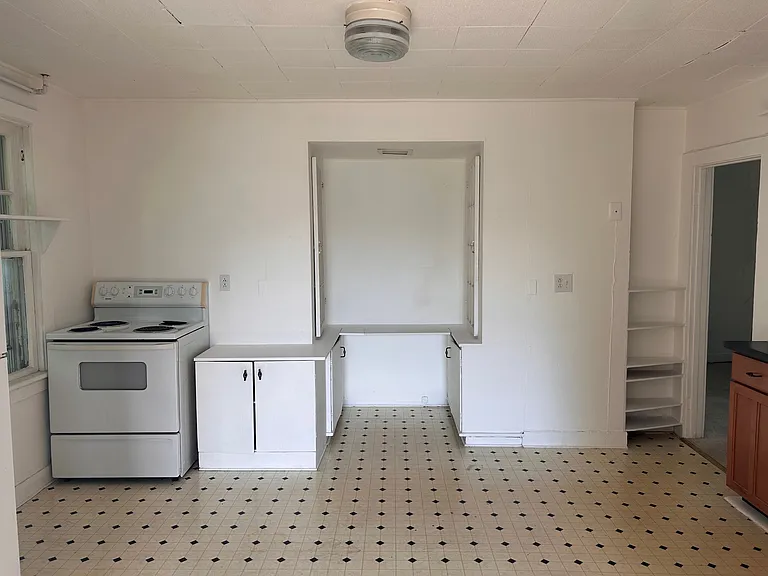 16 Saint Louis St #2 — Photo 1