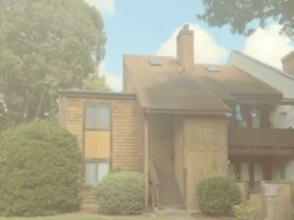 579 Ayrshire Way APT F, Newport News, VA 23602