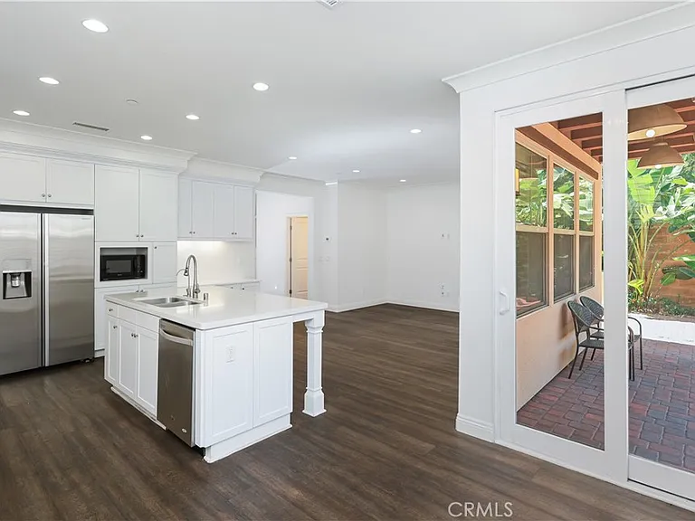 37 Larkfield — Photo 18