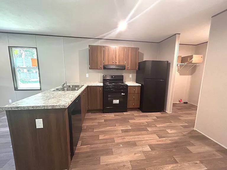 787 Coral Acres Dr — Photo 3