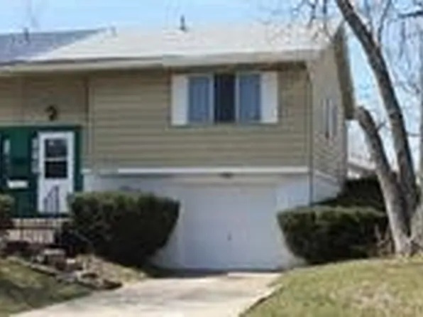 391 Liscum Dr, Dayton, OH 45417
