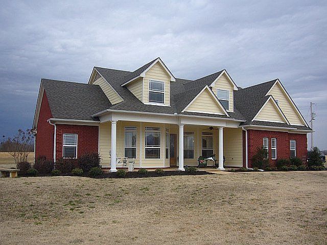 3200 Sq Ft Country Home