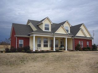 93 Winter Oaks Ln, Lamar, MS 38642