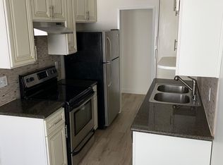 844 9th St #9, Santa Monica, CA 90403