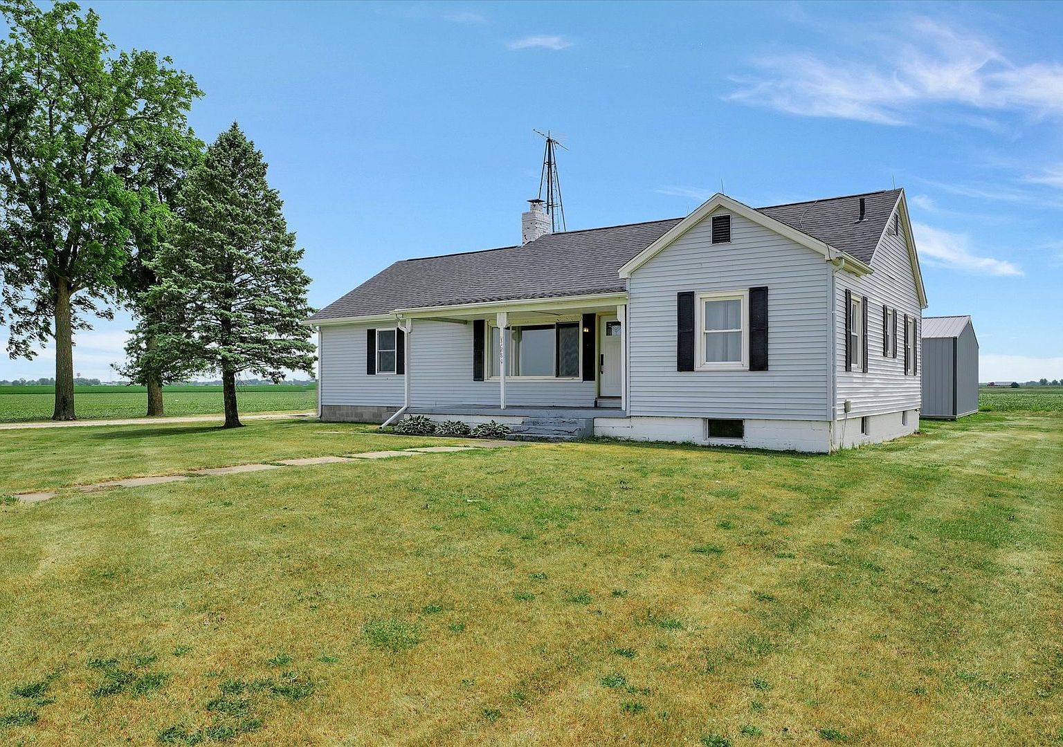 7280 E 1800 North Rd, Oakwood, IL 61858 | Zillow
