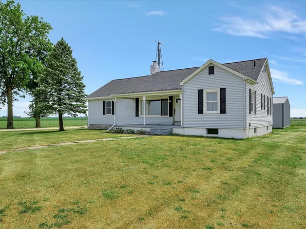 7280 E 1800 North Rd, Oakwood, IL 61858