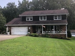 6282 Aracoma Rd, Huntington, WV 25705