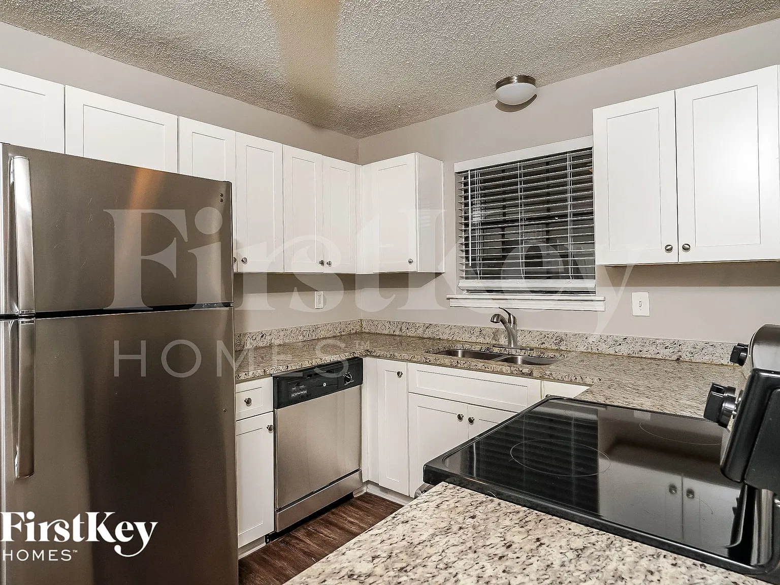 3 bed, 2.5 bath, 1624 sqft, $1,500 — Photo 3